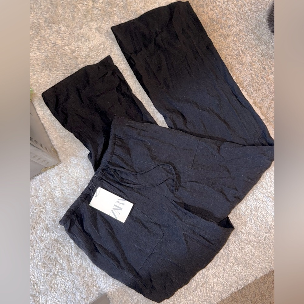 🌻 Zara Loose Pants